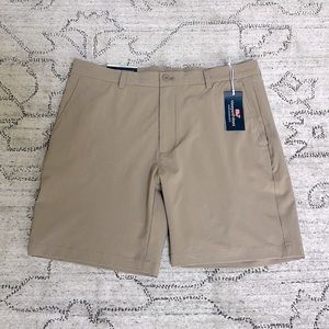 NWT Vineyard Vines Performance 8” Breaker Shorts, 35 Waist, Khaki